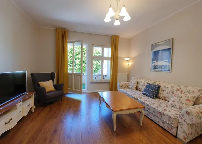 Na Monte Cassino 42 Apartment *